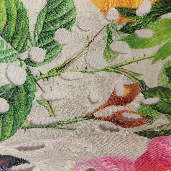 NWT Alice + Oliva floral eyelet dress - Picture 4 of 9